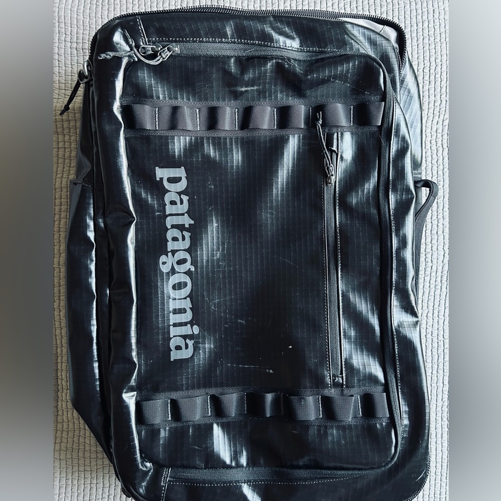 shiny/glossy Patagonia Black Hole MLC 45L bag, only one for sale anywhere